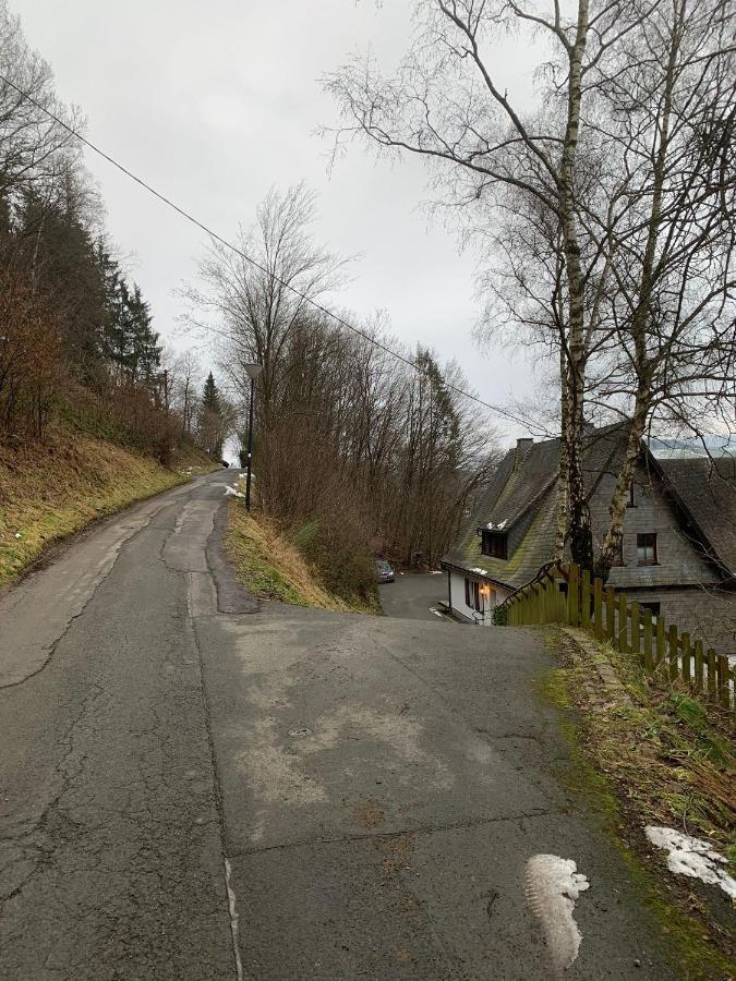 Berghaus 2 Komfortable Wohnungen Fuer Bis Zu 7 Personen - Familie - Wandern - E-Bike - Hunde - E-Ladesaeule - Wifi Schmallenberg Εξωτερικό φωτογραφία